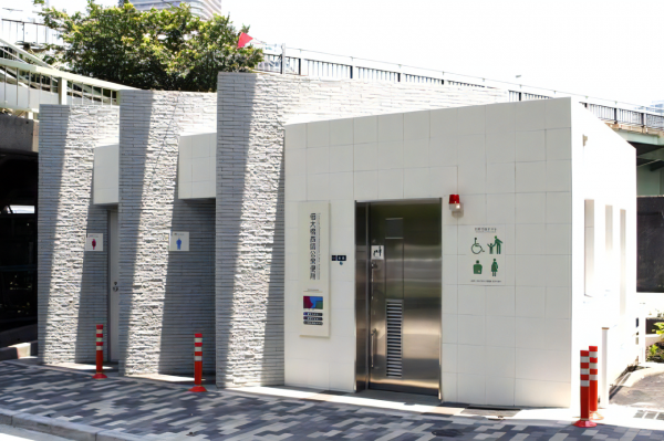 公衆トイレ新築工事